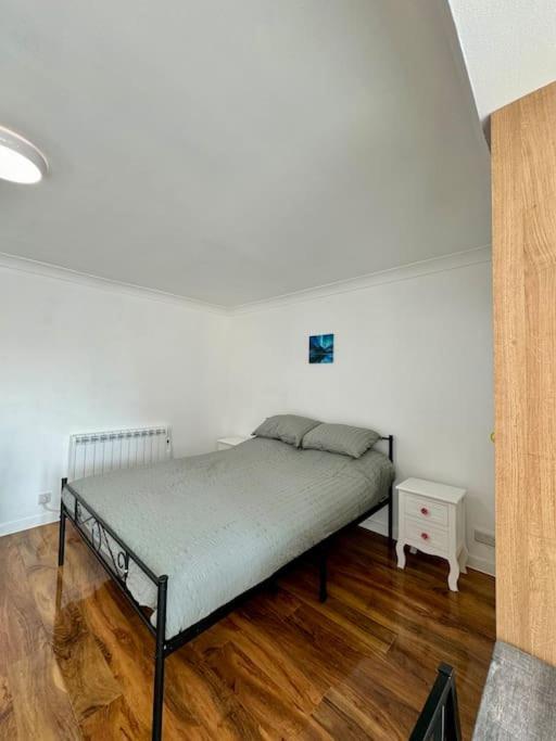 Flat On High Street Apartment Saltdean Ngoại thất bức ảnh